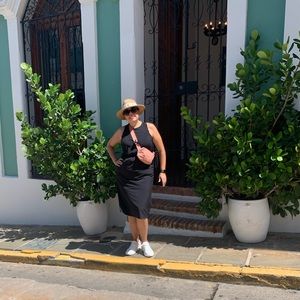 Follow me on my Instagram @zaidecab I share my #ootd which I sell on here! 💋